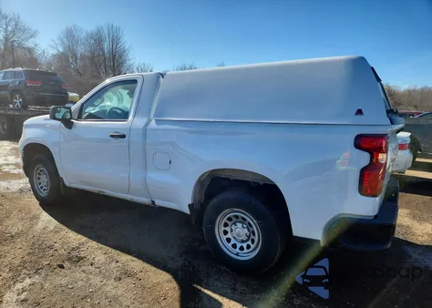 2023 Chevrolet Silverado C1500 z USA, uszkodzony, nr VIN 3GCNAAEK4PG358193